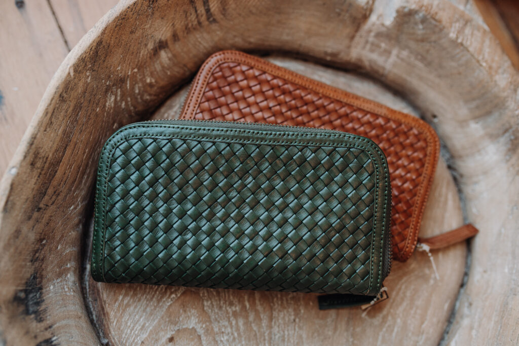 Weaved Wallet